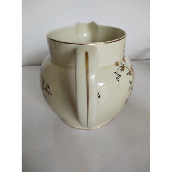 Vintage Cream Pitcher Trentham Pattern by Wedgwood England 5" Tall - Picture 7 of 16